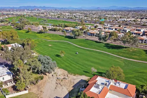 View/Area - 5036 E Siesta Dr #1, Phoenix, AZ 85044 photo 5 of 9
