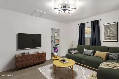 Living - 2334 W Morten Ave, Phoenix, AZ 85021 photo 1 of 7
