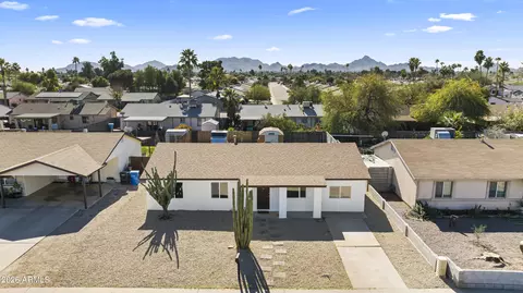 View/Area - 3763 Evans Dr, Phoenix, AZ 85032 photo 2 of 5