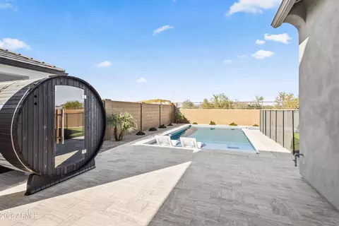 21324 N 60th Pl, Phoenix, AZ 85054