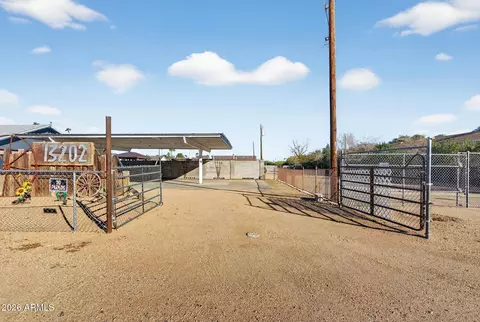 13202 W Ocotillo Rd, Glendale, AZ 85307
