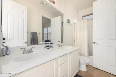 Bath - 4124 E Pullman Rd, Cave Creek, AZ 85331 photo 6 of 7