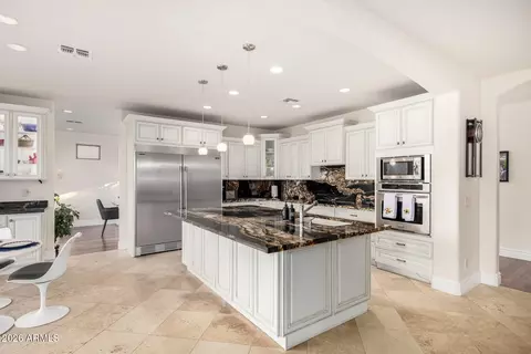 Kitchen - 4124 E Pullman Rd, Cave Creek, AZ 85331 photo 2 of 3