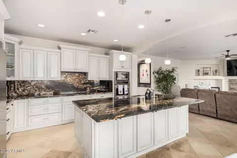 Kitchen - 4124 E Pullman Rd, Cave Creek, AZ 85331 photo 3 of 3