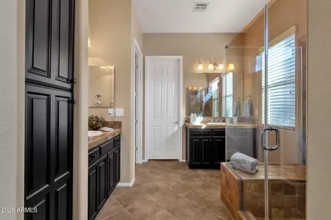 4521 E Carob Dr, Gilbert, AZ 85298 photo 17