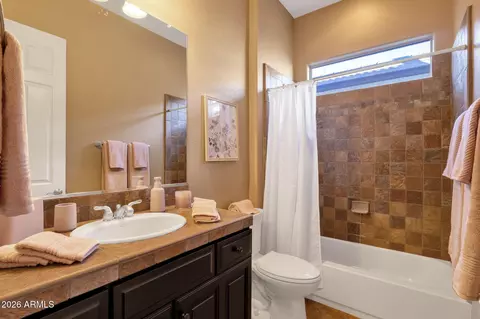 4521 E Carob Dr, Gilbert, AZ 85298 photo 6