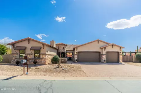 10649 E Saddle Blanket Trl, Gold Canyon, AZ 85118