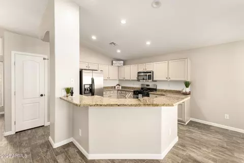 Kitchen - 5630 E Glade Ave, Mesa, AZ 85206 photo 1 of 4