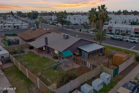 View/Area - 2165 E Hampton Ave, Mesa, AZ 85204 photo 1 of 9