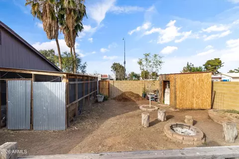 Exterior - 2165 E Hampton Ave, Mesa, AZ 85204 photo 10 of 11