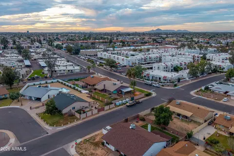 View/Area - 2165 E Hampton Ave, Mesa, AZ 85204 photo 8 of 9