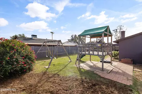 Exterior - 2165 E Hampton Ave, Mesa, AZ 85204 photo 9 of 11