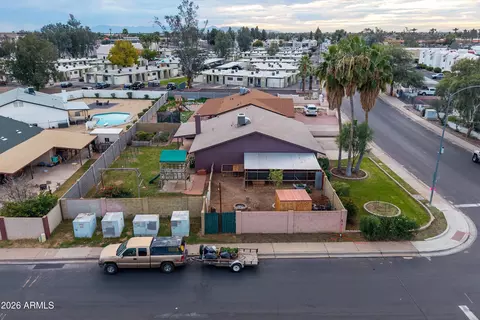 View/Area - 2165 E Hampton Ave, Mesa, AZ 85204 photo 4 of 9