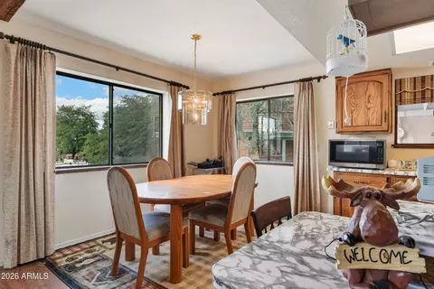 Dining - 607 E Drowsey Cir, Payson, AZ 85541 photo 1 of 3