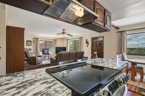 Kitchen - 607 E Drowsey Cir, Payson, AZ 85541 photo 4 of 4
