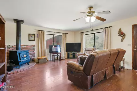 Living - 607 E Drowsey Cir, Payson, AZ 85541 photo 4 of 4