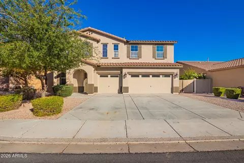 Exterior - 2874 E Isaiah Ave, Gilbert, AZ 85298 photo 2 of 5