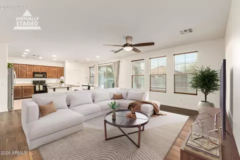 2874 E Isaiah Ave, Gilbert, AZ 85298