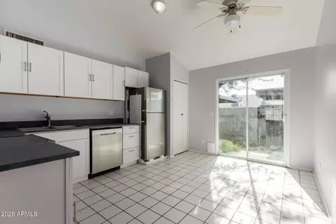 5960 W Oregon Ave #170, Glendale, AZ 85301