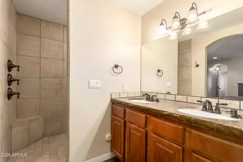 722 E Mclellan Blvd, Phoenix, AZ 85014 photo 18