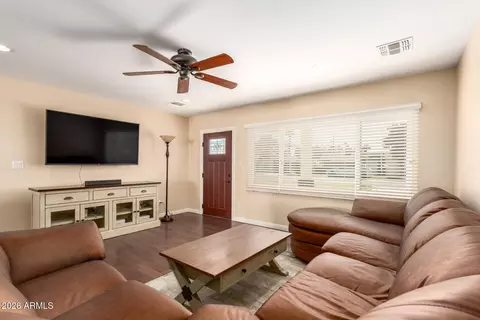 722 E Mclellan Blvd, Phoenix, AZ 85014 photo 7