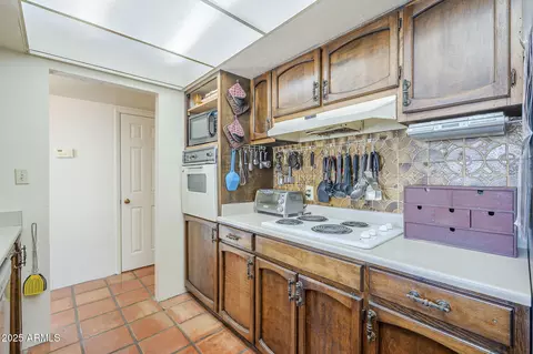 3252 S 147th Pl, Gilbert, AZ 85297 photo 9