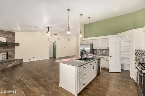 3532 E Fairbrook Cir, Mesa, AZ 85213 photo 8
