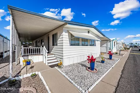 300 S Val Vista Dr #255, Mesa, AZ 85204
