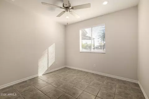3702 N 64th Dr, Phoenix, AZ 85033 photo 15