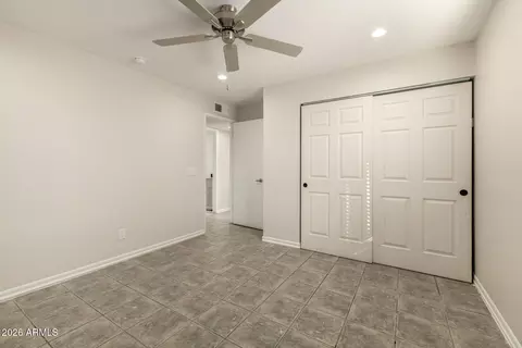 3702 N 64th Dr, Phoenix, AZ 85033 photo 18