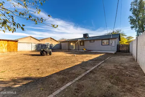 3702 N 64th Dr, Phoenix, AZ 85033 photo 25