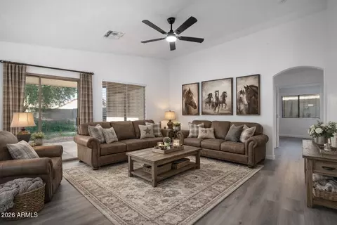 1034 E Monteleone St, San Tan Valley, AZ 85140