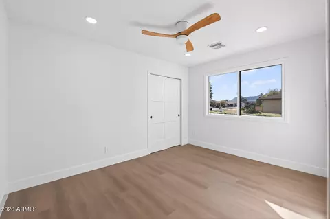 3402 E Mercer Ln, Phoenix, AZ 85028 photo 32