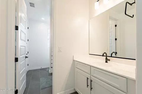 Bath - 9960 E Strobe Ave, Mesa, AZ 85212 photo 9 of 11