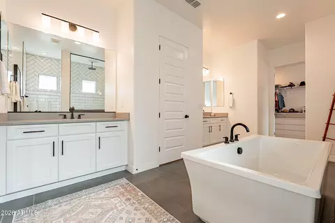 Bath - 9960 E Strobe Ave, Mesa, AZ 85212 photo 5 of 11