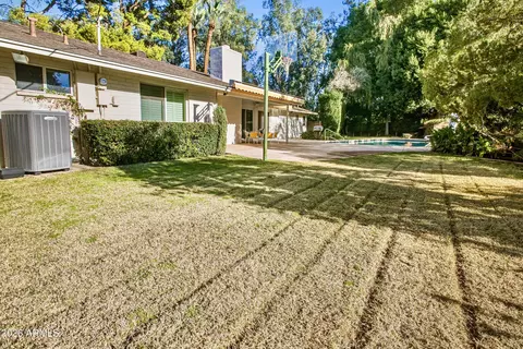 Exterior - 4851 E Calle Tuberia --, Phoenix, AZ 85018 photo 1 of 4