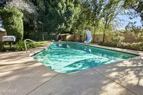 Exterior - 4851 E Calle Tuberia --, Phoenix, AZ 85018 photo 2 of 4