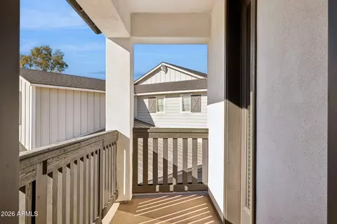 Exterior - 3814 E Crittenden Ln, Phoenix, AZ 85018 photo 3 of 11