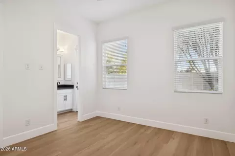 Bedroom - 3814 E Crittenden Ln, Phoenix, AZ 85018 photo 1 of 10