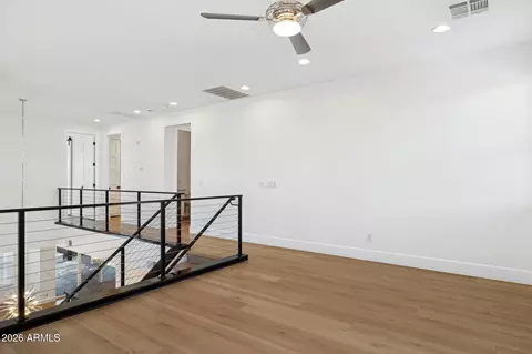 Entry Way - 3814 E Crittenden Ln, Phoenix, AZ 85018 photo 9 of 10