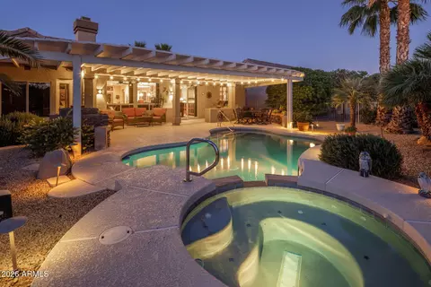 15533 W Prairie Dunes Dr, Surprise, AZ 85374