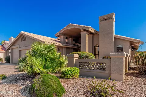 10949 E Bellflower Dr, Sun Lakes, AZ 85248