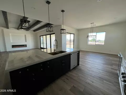 4237 E 4th Ave, Apache Junction, AZ 85119 photo 10