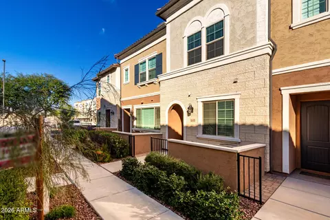 2626 S Sulley Dr #103, Gilbert, AZ 85295