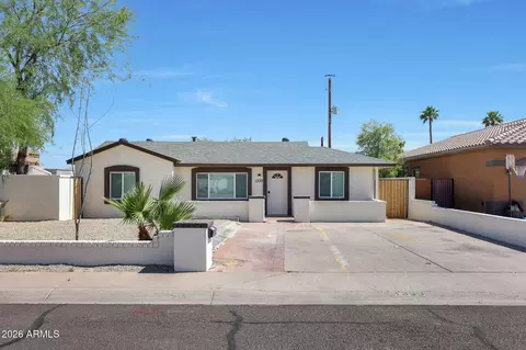 1339 E Glenrosa Ave, Phoenix, AZ 85014