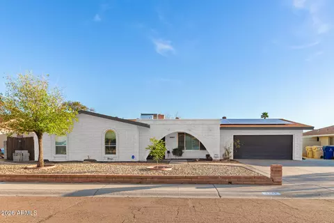 4743 W Laurie Ln, Glendale, AZ 85302