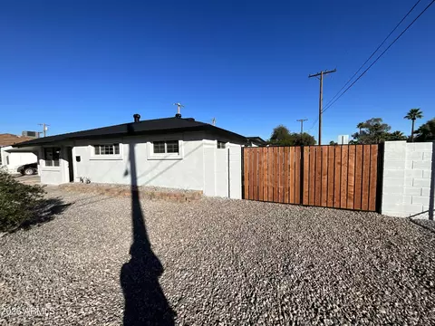 2301 N 39th Ln, Phoenix, AZ 85009