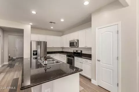 3498 E Oakland St, Gilbert, AZ 85295 photo 9