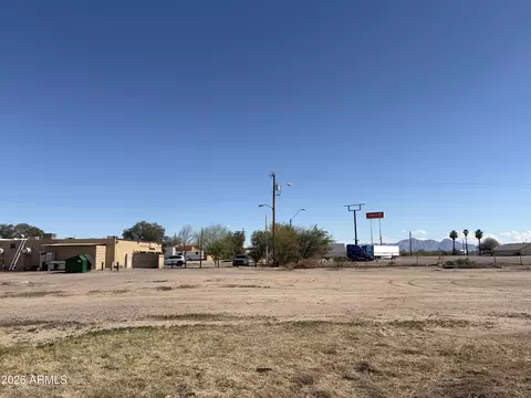 3265 N Pearce St #83, Eloy, AZ 85131