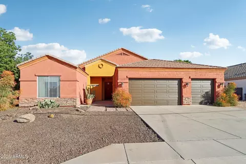 Exterior - 6719 N 15th Ave, Phoenix, AZ 85015 photo 8 of 9